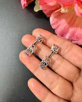 Kyaari Earring
