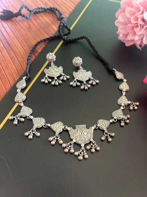 Mayil Necklace with Earrings