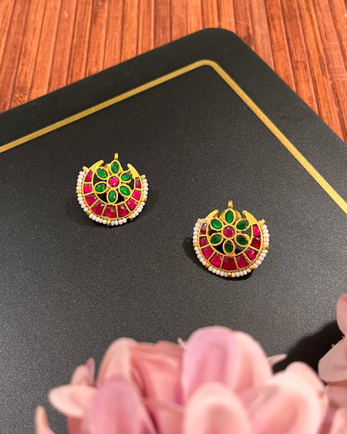 Chandra Studs