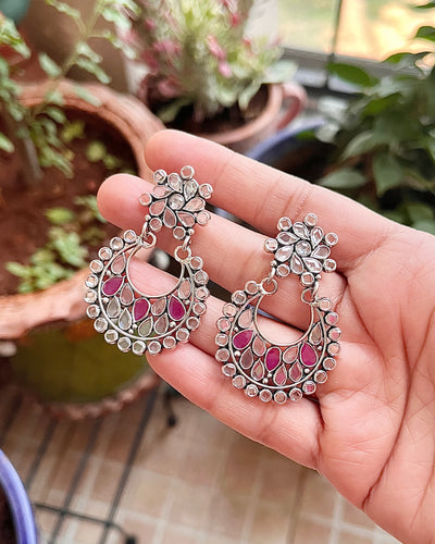 Vanshika Earrings