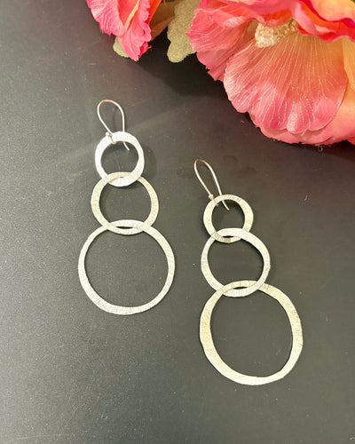 Ringed Danglers