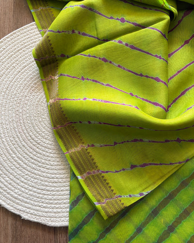 Maheshwari Silkcotton Leheriya Saree - Parrot Green