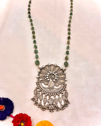Agazhu Necklace