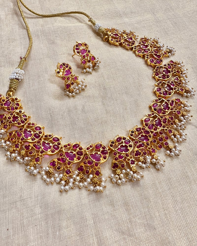 Parinay Necklace and Earrings