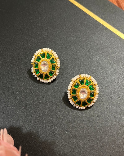 Aashna Studs